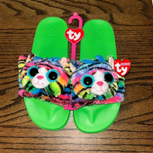 Slides size (L) 5-7 Ty plush flip flops NEW - Picture 1 of 5